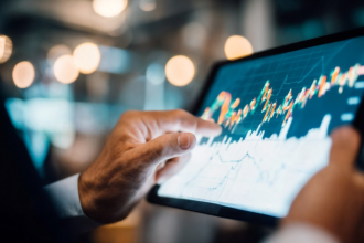 Para Andre de Barros Faria, a análise preditiva transforma dados em poder estratégico ao antecipar comportamentos e orientar decisões mais inteligentes.