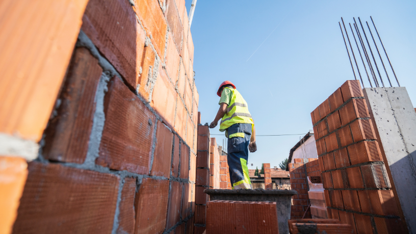 Novos métodos construtivos estão promovendo uma virada na segurança em obras de gasodutos. Paulo Roberto Gomes Fernandes ressalta a evolução das práticas técnicas.